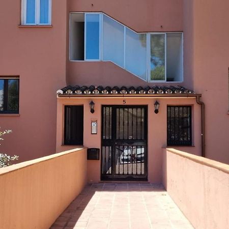 Apartamento Playa Del Cristo Estepona Luaran gambar